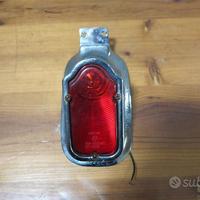 Stop universale stile Tombstone