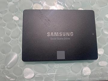 Hard disk SSD Samsung evo 4TB