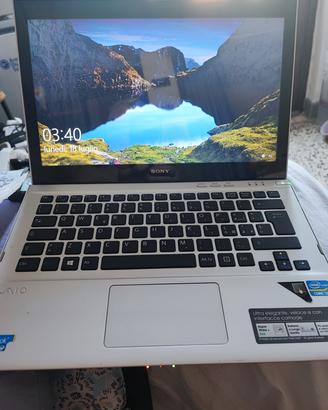 Ultrabook touchscreen Sony Vaio core i3 Leggi Bene