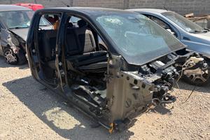 RICAMBI VOLKSWAGEN AMAROK 3.0 DIESEL ANNO:2022