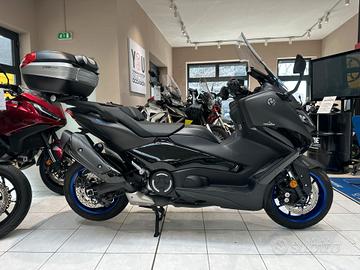 Yamaha T Max 560