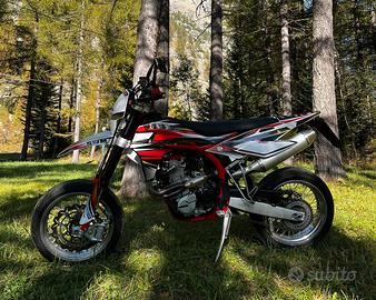 Supermotard Swm SM 500 R (2017) | patente a2