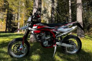 Supermotard Swm SM 500 R (2017) | patente a2