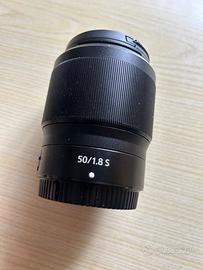 Nikon z 50 1.8