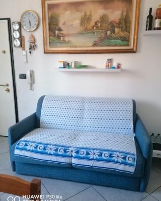 Posto letto in divano piazza emezzo