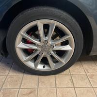 Cerchi audi 17 pollici con gomme