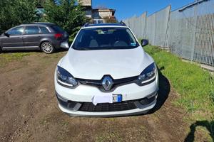 RENAULT MEGANE GT LINE SPORT TOUR SINISTRATA