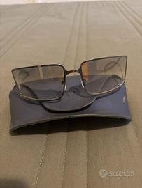 Occhiali unisex colore chiaro