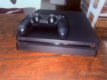 Ps 4 usata
