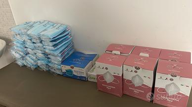 Fornitura di mascherine, camici e tute mediche