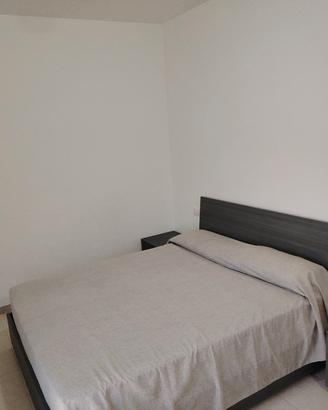 camera da letto matrimoniale con letto 