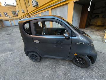 CabinActive Veicolo elettrico NO patente!