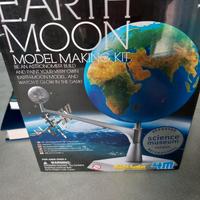 Kit per la costruzione di un modello Terra e Luna