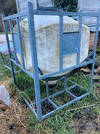 Cisterna polietilene fondo conico con valvola