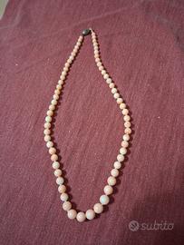 Collana corallo rosa tenue 