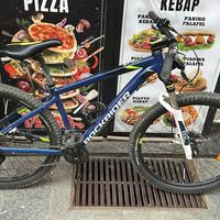 Bicicletta mountain bike st 540