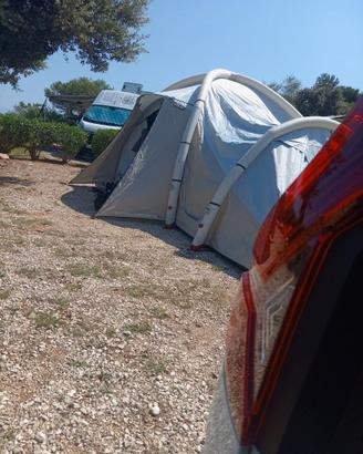 Tenda quechua 8.4 f&b gonfiabile