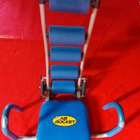 Attrezzatura per addominali