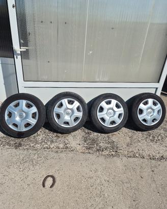 toyota yaris ruote + copricerchi 