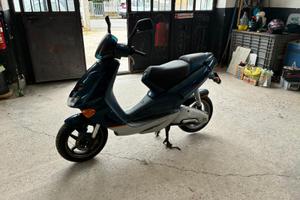 Aprilia SR 50 Classico scooter