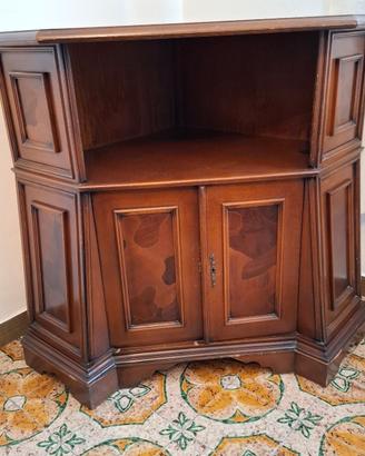 Porta tv ad angolo