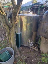 CISTERNA-SERBATOIO 1500 lt per vino