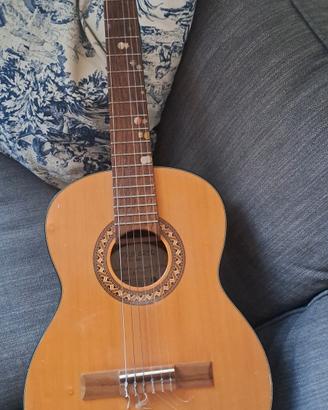 chitarra classica da studio