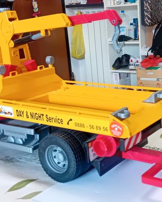 carroattrezzi bruder 