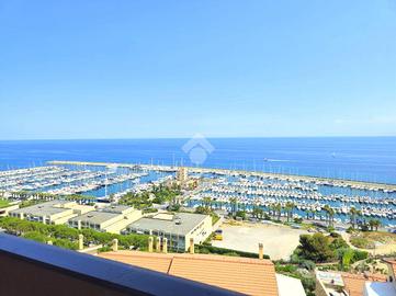 2 LOCALI A SANTO STEFANO AL MARE