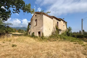 CASA INDIPENDENTE A CERISANO