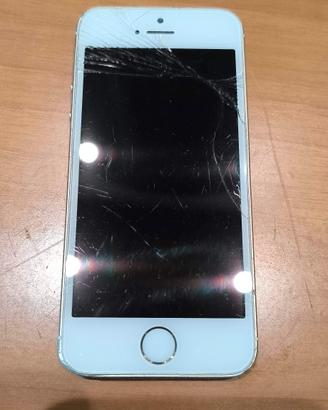 iPhone 4S. 5S