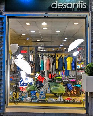Storica attività scarpe e abbigliamento