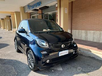 Smart fortwo coupe Fortwo 0.9 t 90cv Twinamic Pari