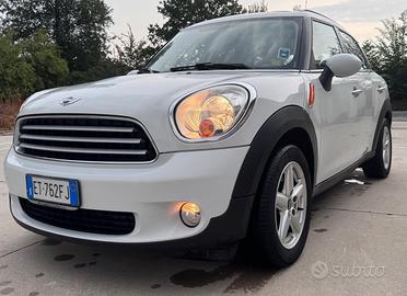 Mini Cooper Countryman benzina cambio automatico c
