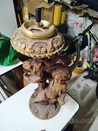 posacenere con statua antica 