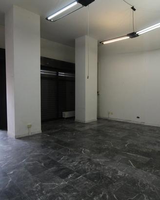 Locale commerciale viale Unicef Taranto
