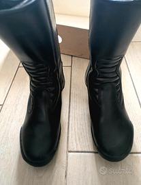 Stivali Moto Skywalk

n 39  Skywalk