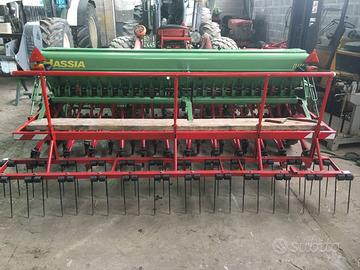 Seminatrice 3mt hassia