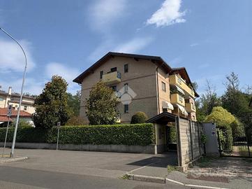 3 LOCALI A LEGNANO
