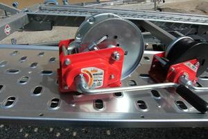 Argano manuale 1600Kg verticali con cavo 10mt