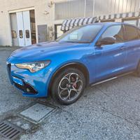 Alfa Romeo Stelvio 2.2 Turbodiesel 210 CV AT8 Q4 V