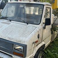 IVECO CESTELLO ELEVATORE