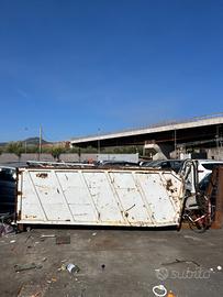 Cassone scarrabile BONFIGLIOLI con gru FUNZIONANTE