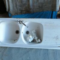 Lavello 2 vasche e gocciolatoio in ceramica