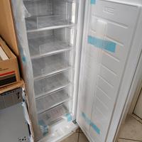 Congelatore Verticale NUOVO