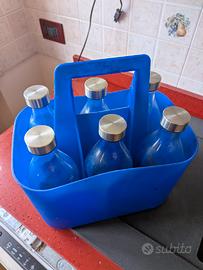 6 bottiglie vetro acqua + portabottiglie blù 