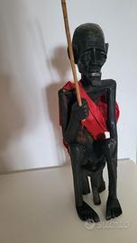 Statua guerriero Masai