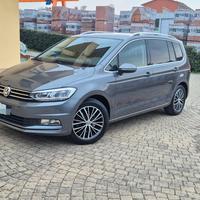 VW Touran 2.0 TDI DSG 7 posti