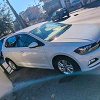 Volkswagen Polo 1.0 TSI DSG 5p. Comfortline BlueMo