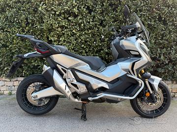 Honda XADV 750 Travel Edition